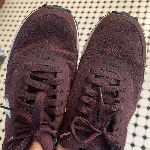 Nike Waffle One SE - Picture 7 of 12